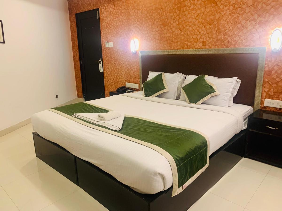 Hotel Greenlife Kochi Exterior foto